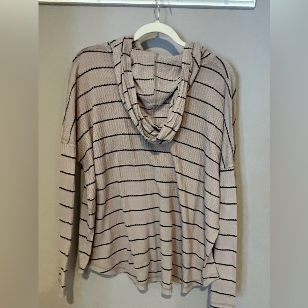 Striped billabong pullover
